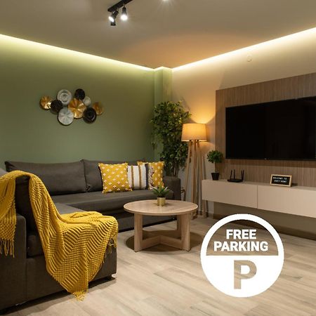 Apartamento Stylishly Decorated House - Free Private Parking! Heraclión Exterior foto